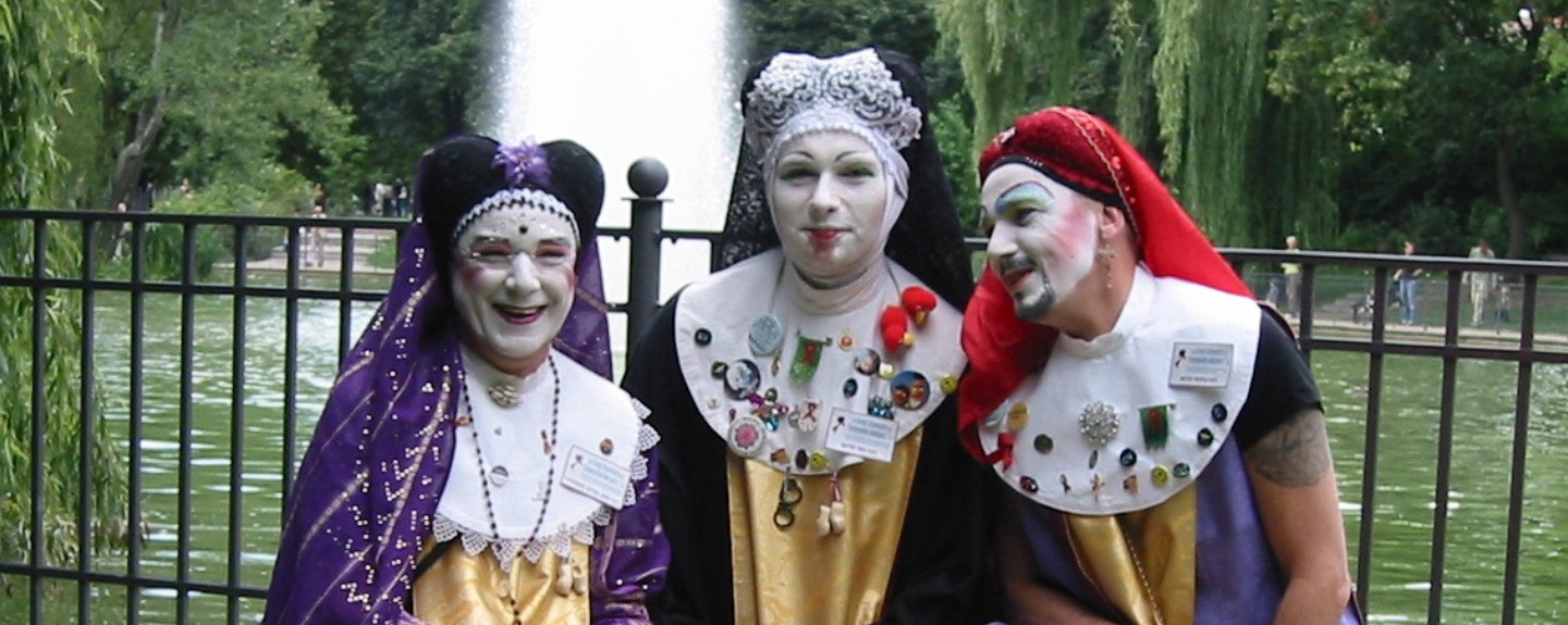 Mutterweihe August 2006 - (Mutter Jenny, Mutter Tara, Mutter Pacifica)